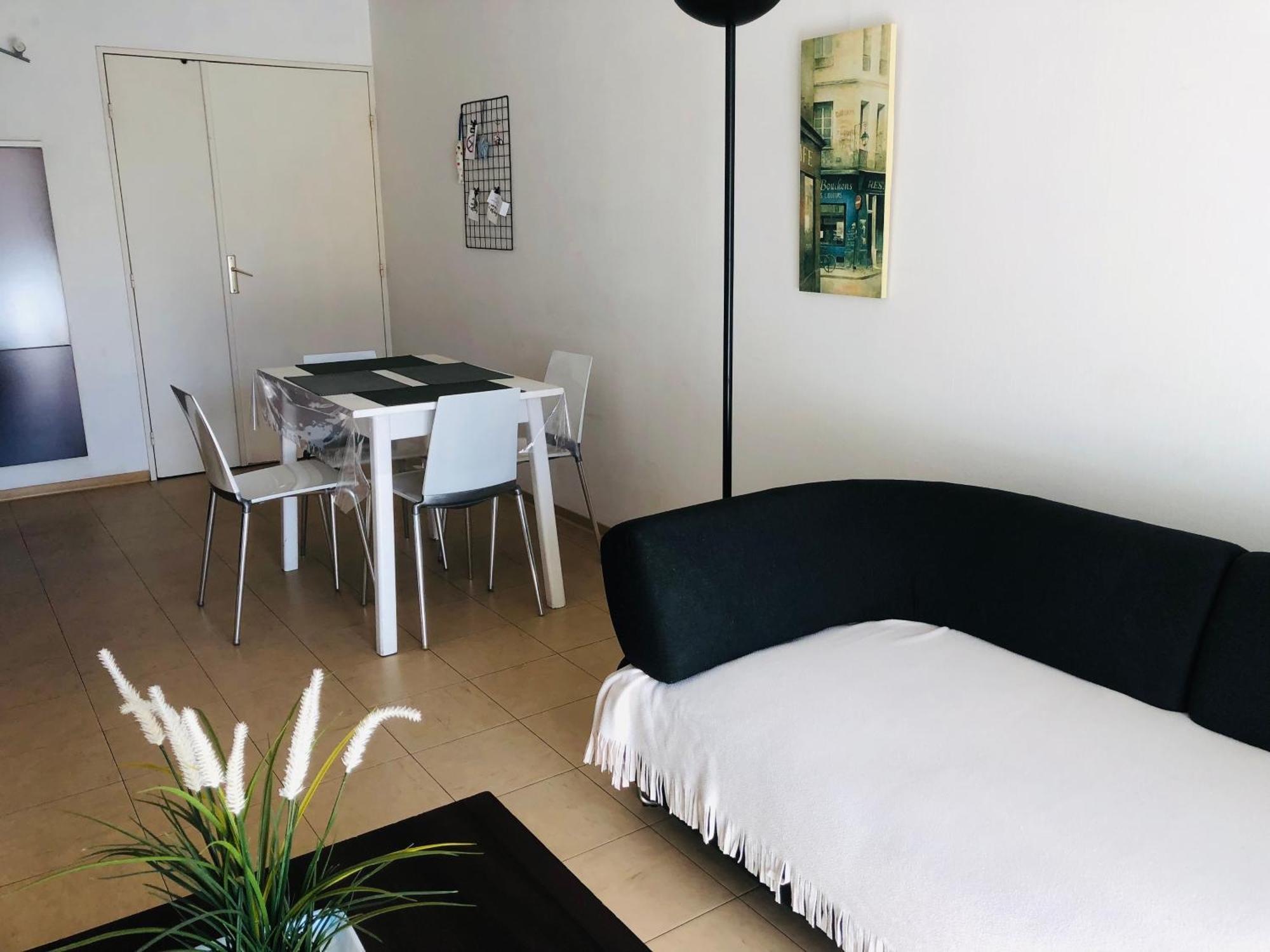 Le Californie Beverly Apartment *